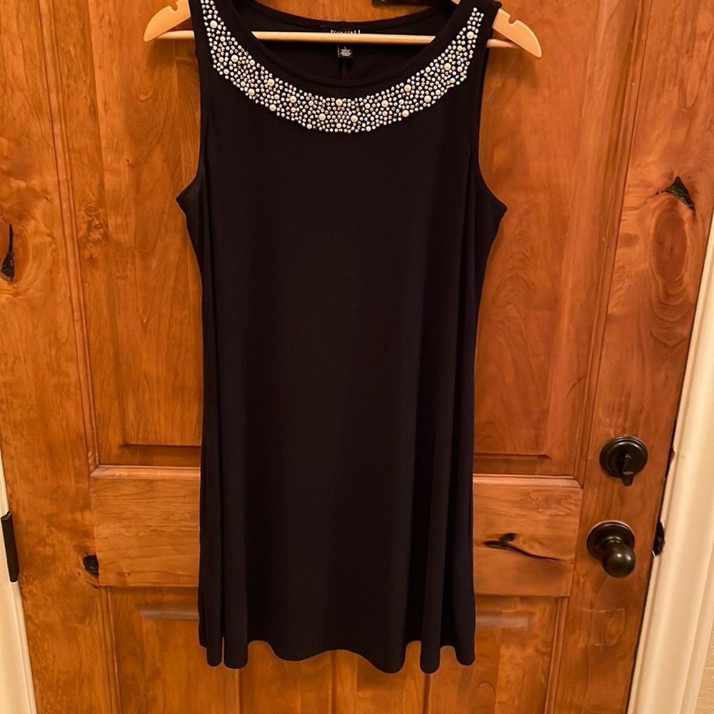 Roz & Ali Navy sleeveless dress size L